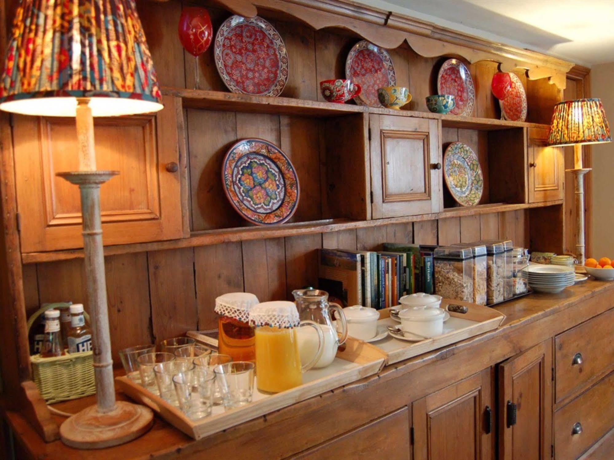 ดิ โอลด์ ฟอร์จ เบด แอนด์ เบรกฟาสต์ Bed & Breakfast East Kennett ภายนอก รูปภาพ